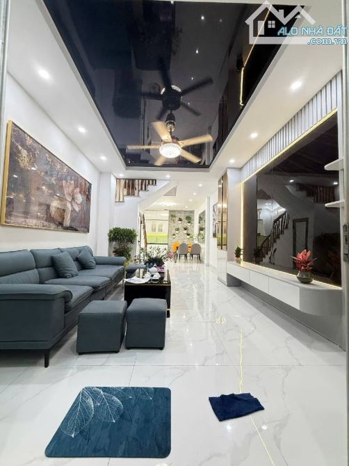 Nhà Khương Thượng 3 mặt tiền – Ngõ rộng ô tô đỗ cửa – Kinh doanh nhỏ cực tiện