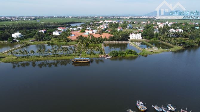 Bán mấy lô đất khu làng chài Hội An đường 19m , View sông , đường thông biển cực đẹp
