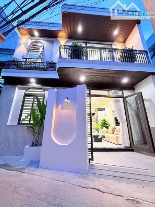 📌📌📌LÀM VIỆC TRỰC TIẾP GIÁ TỐT !!! Nhà đẹp 2 mặt tiền kiệt K137/ Nguyễn Phước Nguyên