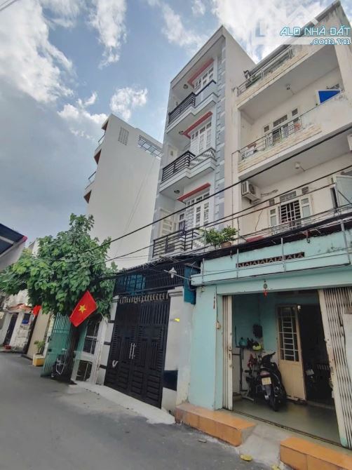 Nhà Gò Vấp gần sân bay, hẻm thông 2 xe hơi né, 60m2, 4 tầng hơn 7 tỷ