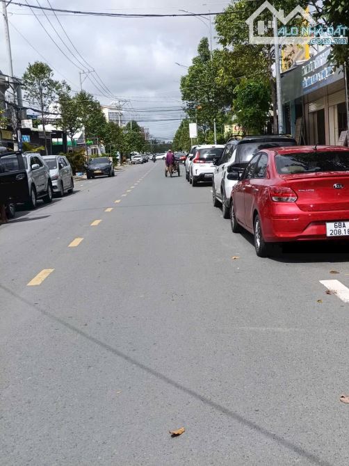 🚜 BÁN NHÀ GIÁ MỀM – XÁCH VALI VỀ Ở LIỀN 🚜 📍 Hẻm 67 Nguyễn Thông, An Thới –