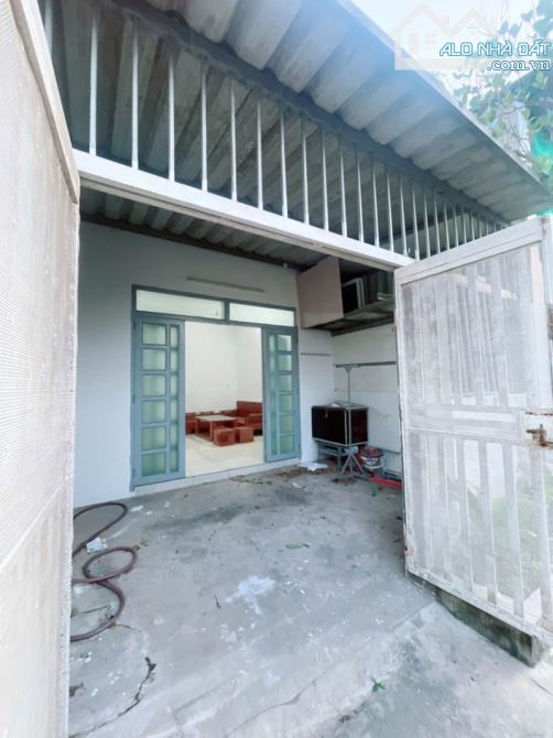 Nhà cấp 4, ở liền, 2 mặt hẻm trước và sau thoáng,76m2,Vĩnh Phú 38,Thuận An,Bình Dương