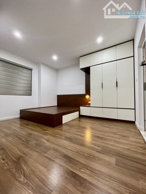 CĂN HỘ GEMEK TOWER - TẶNG FULL NỘI THẤT - 58m² - CHỈ 3.x tỷ