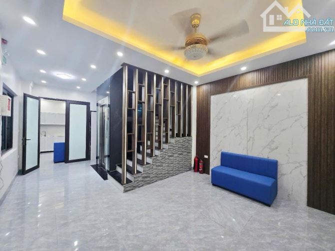 🌟TRUNG TÂM HAI BÀ TRƯNG-CCMN 12 PHÒNG KK-THANG MÁY XỊN-49M X6 TẦNG-MT 8M-CHỈ 9.5 TỈ🌟