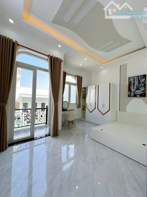 BÁN NHÀ 2 TẦNG GIÁ 2 TỶ 7 MT GẦN BÁCH HÓA XANH LONG TRẠCH, SHR- 100M2 - 10