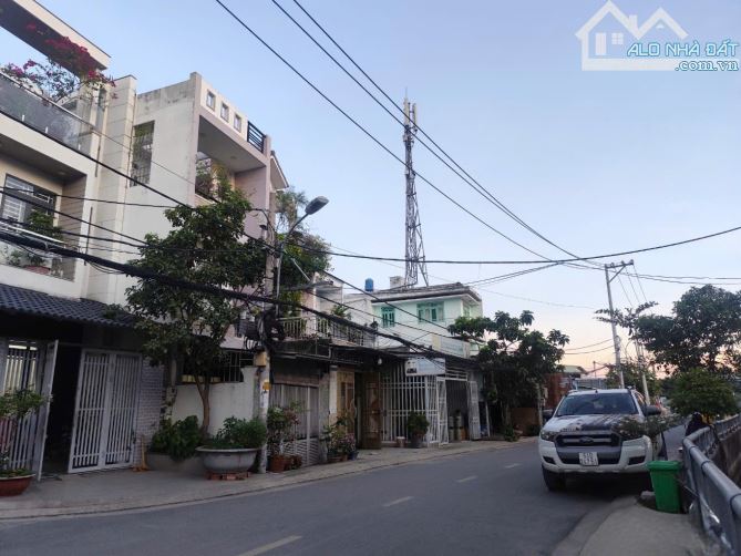 Nhà 4 tầng đường THẠNH XUÂN 25, phường THẠNH XUÂN, Q12, dt 50,4m2 (4mx13m), Hẻm 6m. 5,8Tỷ - 10