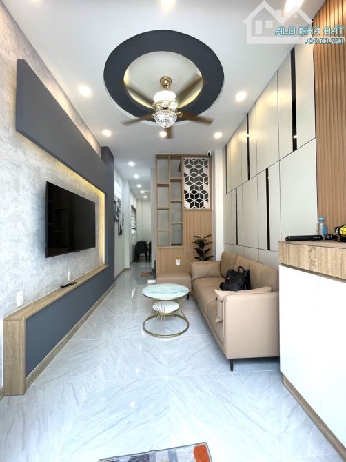 🔥🔥MẶT TIỀN NGUYỄN TRỌNG TUYỂN, 25M2, 2 TẦNG, 2 PN, 2WC, P15, PHÚ NHUẬN. GIÁ: 6,6 TỶ🔥🔥 - 10