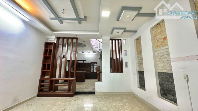 BÁN NHÀ TÂN PHONG, 1TRỆT 1LẦU LỬNG, SỔ HỒNG THỔ CƯ, ĐƯỜNG 5m, SÂN ĐẬU 3 OTO (NP821) - 10