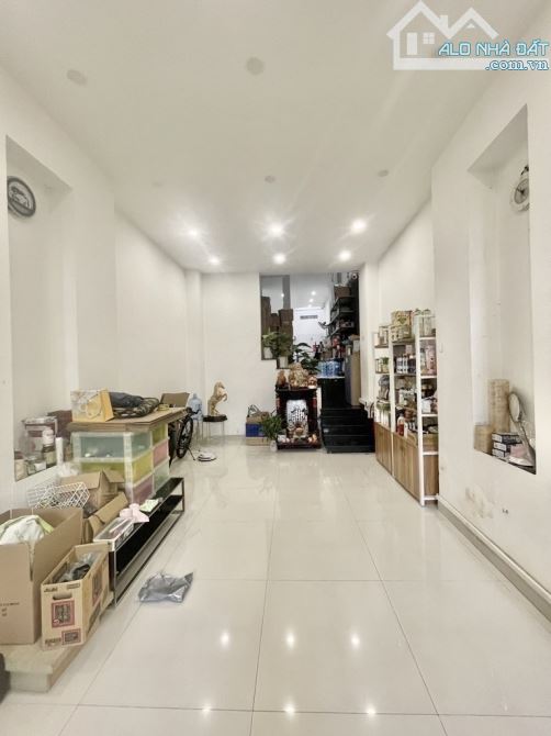 Bán nhà Tân Bình - ô tô thông kinh doanh - 83m2 - hẻm 8m - 4 tầng - 10