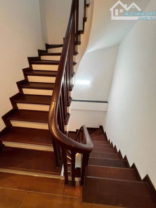 BÁN NHÀ TRẦN THÁI TÔNG KHU VỰC VÀNG 14 TỶ 60m² 5 TẦNG NGÕ THÔNG TIỆN NGHI CAO CẤP - 10