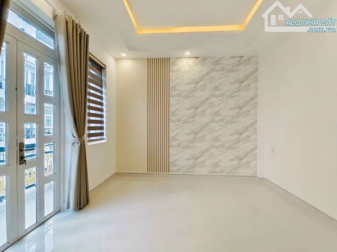 Nhà 3 tầng FULL NỘI THẤT đường THẠNH XUÂN 21, phường TX Q12 DT 51,4m (4,8x11) hẻm 7m💰5,5T - 10