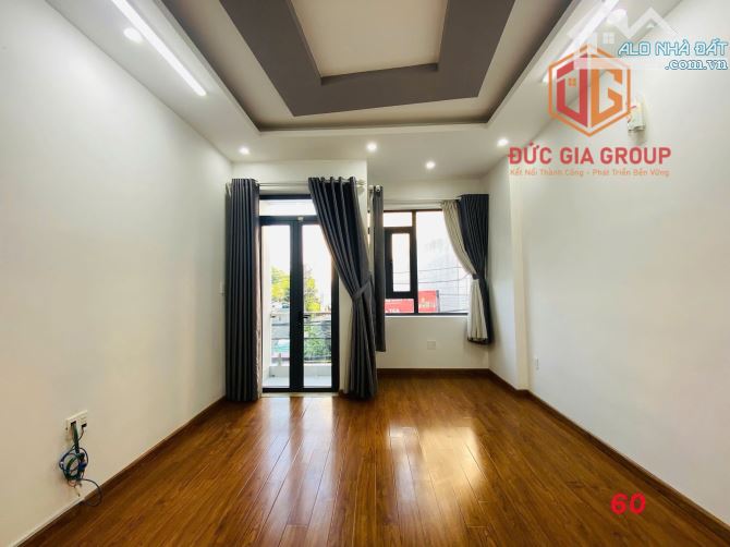 Cho thuê nhà 1 trệt 2 lầu trục đường D4 trong KDC D2D giá chỉ 18tr/tháng - 11