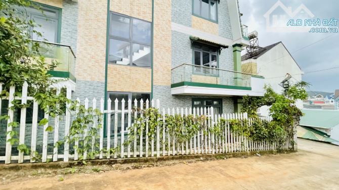 Cần bán villa 11 PN, 3 mặt tiền đường Ngô Gia Tự, Đà Lạt. Vị trí vàng cho đầu tư và nghỉ d - 11