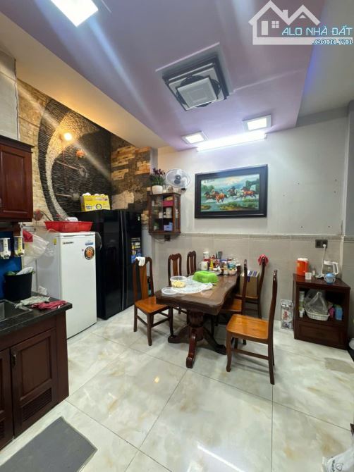 Bán nhà 1 trệt 2 lầu, gần đường Thủ Khoa Huân 200m Thuận An  DT 91m2 - 11