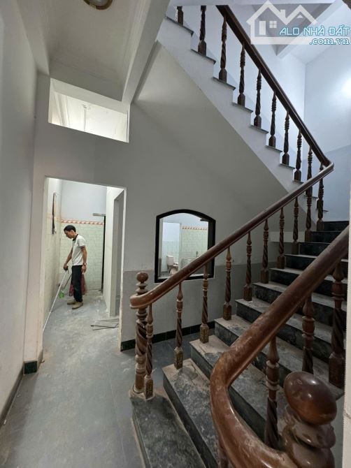 NHÀ MẶT TIỀN HAI BÀ TRƯNG - PHỐ HỘI AN ĐÔNG ĐÚC ,VỊ TRÍ ĐẸP CHO THUÊ - 1