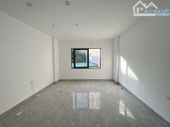 Bán nhà mới Cầu Cốc 36m², 5 tầng, ô tô sát nhà, vừa ở vừa kinh doanh - 1