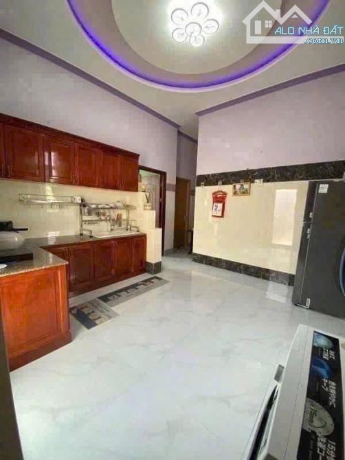 Nhà mới phường 8 khu dân cư đông đúc Tp Vĩnh Long - 1