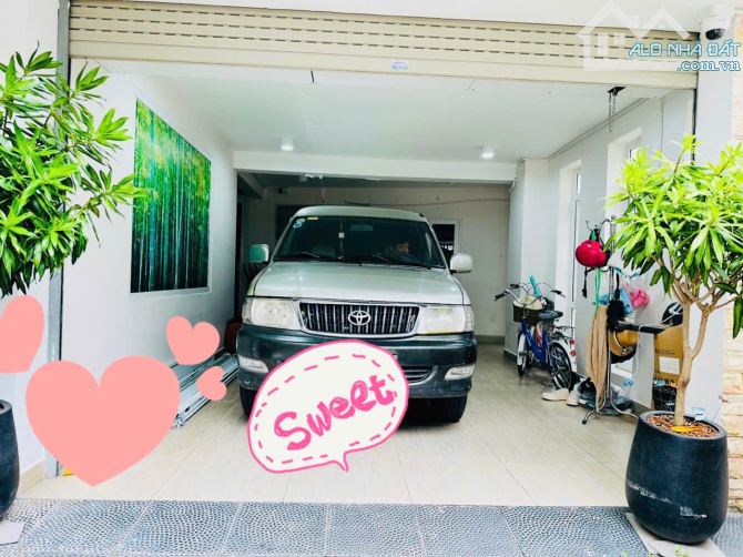Bán Biệt Thự Quận Bình Thạnh - Có Trang Bị PCCC - 8,8m x 20m - 3 Tầng - Giá 22,990 tỷ - 1