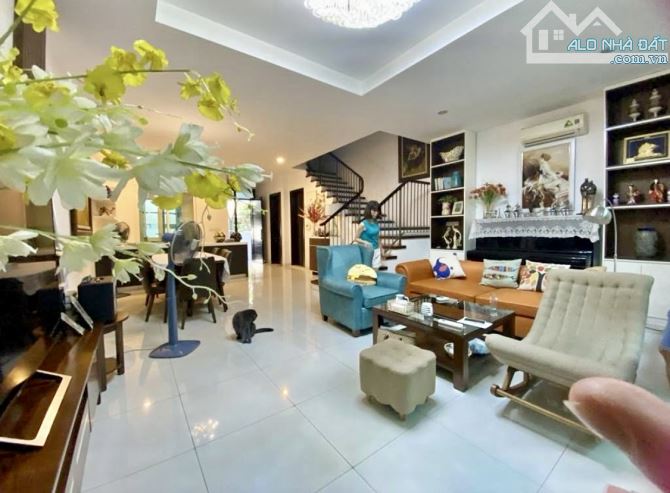 Bán nhanh nhà KĐT Văn Quán, Hà Đông. 68m2, 5 tầng, giá 16 tỷ. Ô tô tránh, dừng, đỗ. - 1