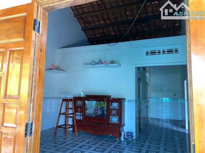 Cần bán gấp nhà Cấp 4 sát biển Hòn Choi Tuy An Phú Yên - 1