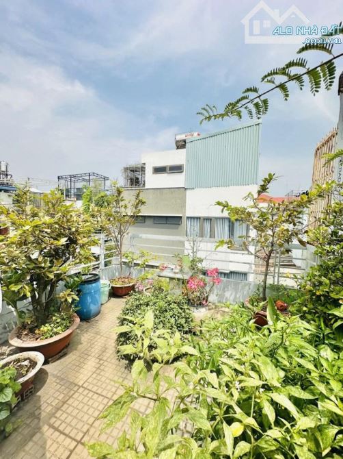 Bán nhà hẻm 5m sát Nguyễn Thị Nhỏ, Tân Bình, 79m2, 4 tầng 10PN, chỉ 9 tỷ X - 1