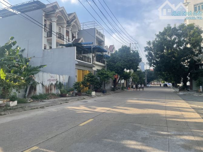 BÁN LÔ ĐẤT BIỆT THỰ GIÁ CỰC ÊM TẠI TT HÀNH CHÁNH PHƯỜNG DĨ AN TP HCM - 1