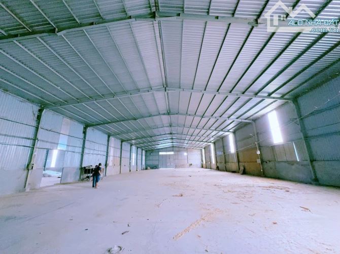 XT474 Cho Thuê Nhà Xưởng khuôn viên sân bãi rộng 6000m2 Gần Trạm thu phí Thiện Tân  ------ - 1