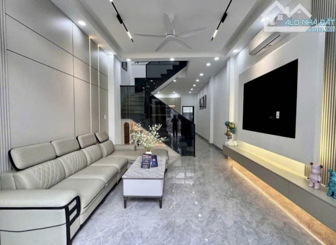🏡 CHÍNH CHỦ BÁN NHÀ MT ĐINH ĐỨC THIỆN- CẦN ĐƯỚC - LONG AN - 90M2 - 2 TỶ8 SHR - 1