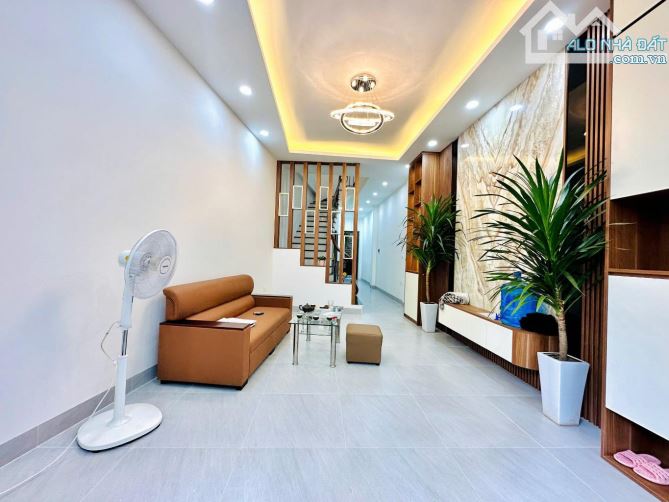 GIÁ SOOK, MINH KGAI NHÀ MỚI XÂY ĐỘC LẬP NGÕ NÔNG 42M×5T GIÁ CỰC TỐT - 1