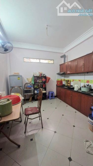 Nhà Đẹp - LÔ GÓC- 2 MẶT THOÁNG  - GẦN Ô TÔ TRÁNH  - NGAY GẦN HỒ TÂY - DÂN XÂY - LẠC LONG - 1