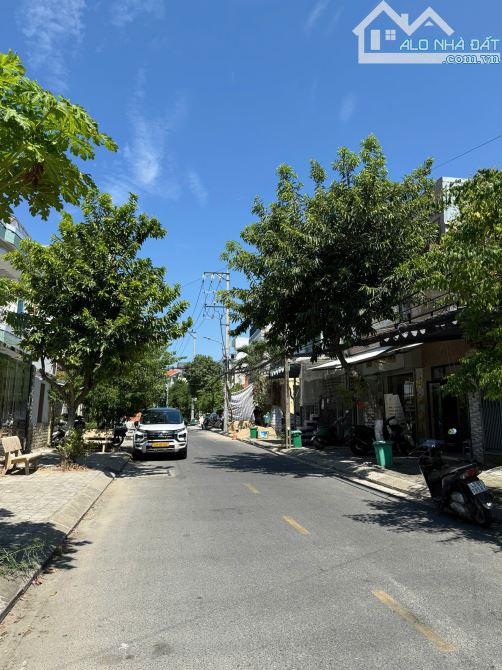 BÁN ĐẤT TẶNG NHÀ 2 TẦNG –THÔNG BIỂN - SƠN TRÀ - ĐÀ NẴNG - 1