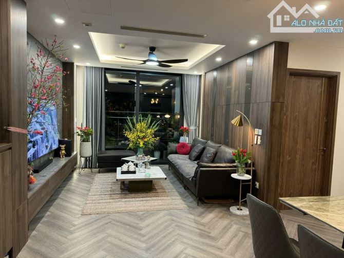 Bán căn chung cư Sunshine City Ciputra căn góc tòa S4 dt 113m 3PN full đồ có sổ bc ĐN - 1