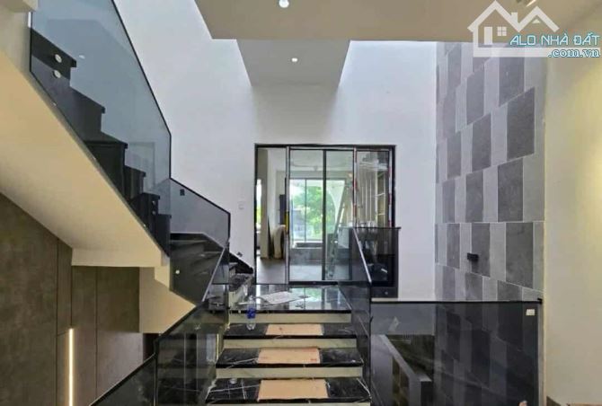 🏠 NHÀ 3 TẦNG ĐƯỜNG HUỲNH NGỌC ĐỦ- HÒA XUÂN -CẨM LỆ . NGAY CHÂN CẦU NGUYỄN TRI PHƯƠNG - 1