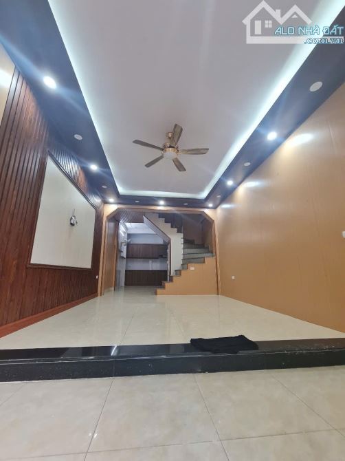 Chính Chủ Bán Nhà Kim Giang, 52m2,gần uỷ ban Phường giá 13 tỷ - 1