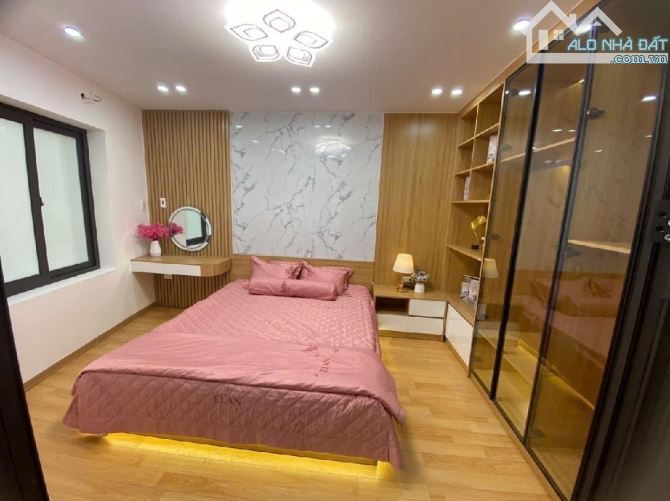 🌸 BÁN NHÀ PHỐ NGUYỄN CAO 23M2- SAU 1 NHÀ RA MẶT NGÕ 31 NGUYỄN CAO, VÀI BƯỚC CHÂN RA Ô TÔ - 1