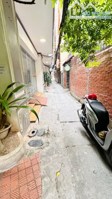 Bán đất tặng nhà trung tâm cầu giấy - 1