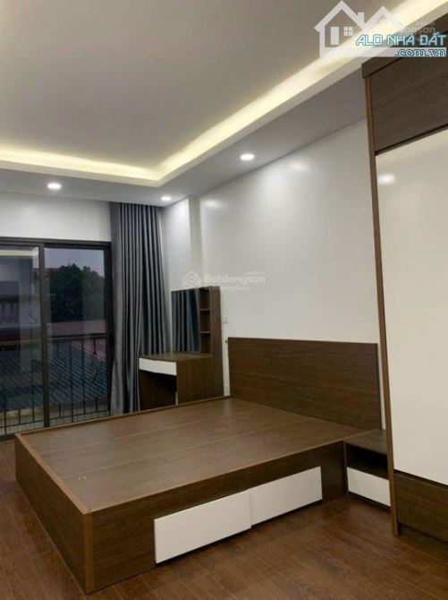 Bán nhà cực đẹp, giá rẻ S33x5 tầng, giá: 5.59 tỷ. Xuân phương, có nơi gửi xe ô tô - 1