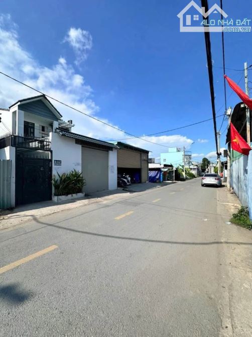 Bán gấp MT An Phú Đông 3 gần bệnh viện, DT: 7.5x26m, giá 13.5 tỷ tl - 1