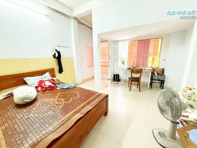 Nhà 4 tầng, Hẻm Xe Hơi, Yên Thế, Tân Sơn Hòa, 110m2, chỉ 17.x tỷ TL - 1