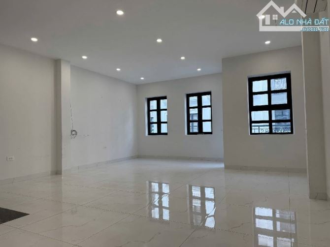 BTLK NGUYỄN VĂN GIÁP – SÁT VIN - KD – 55M² – 4 TẦNG – 22 TỶ (2ĐTL2025139) - 1