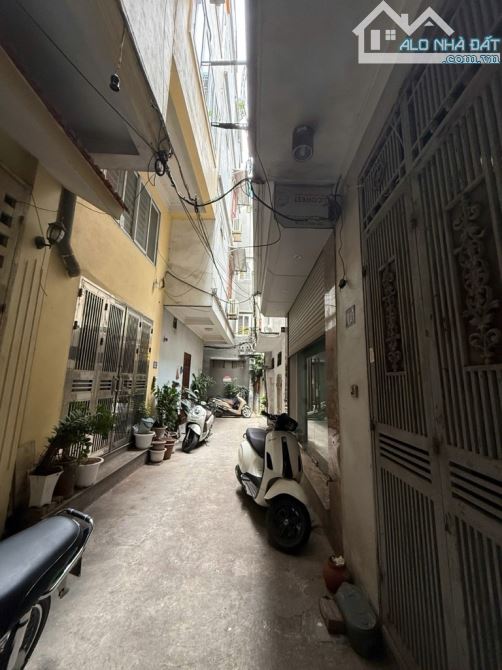 🌟 52.21.12 NGỌC LÂM – 38M² – MT 3.7M – 4 TẦNG + 1 TUM – 9.8 TỶ – LONG BIÊN  🏡 V - 1