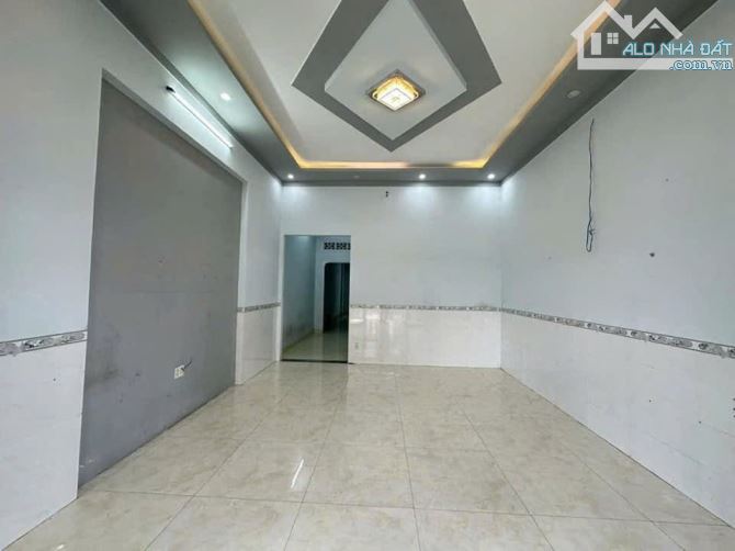 Bán nhà cấp 4 ở Chợ Thới Tứ Thới Tam Thôn 4x20 ( 88m2 ) 930 TRIỆU Sổ hồng riẻng - 1