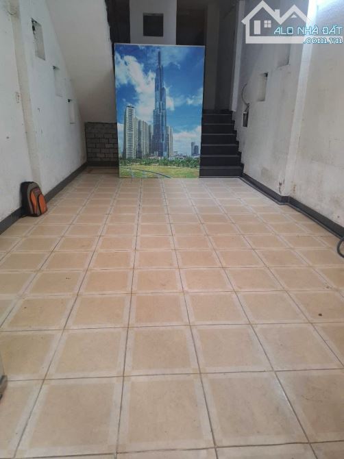 Cho thuê nguyên căn mặt tiền đường Kinh doanh Tên Lửa tân tạo, Bình Tân.  Dt 4x16. 4 tấm - 1