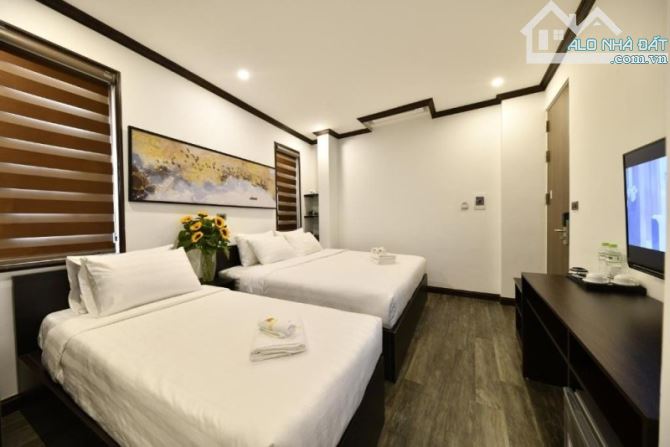 Chính chủ bán nhà mặt phố Đống Đa, Ba Đình, kinh doanh đỉnh, đẹp long lanh, chỉ 23 tỷ - 1