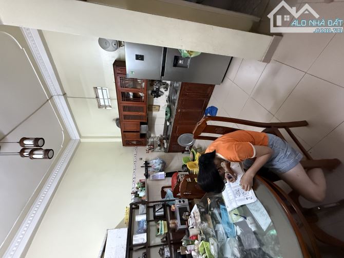 Chào bán nhà xây 3 tầng chắc chắn Bãi Vượt ngay trg Chu Văn An - 1