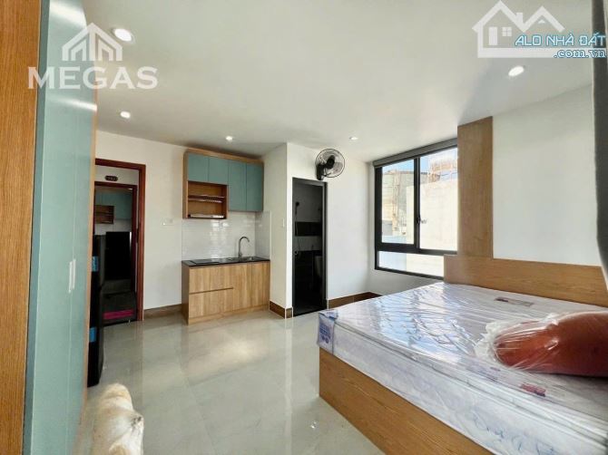 Chung cư mini Thái Thịnh 16 phòng, dòng tiền 80tr/th, ngõ ba gác, gần ô tô, 79m - 1