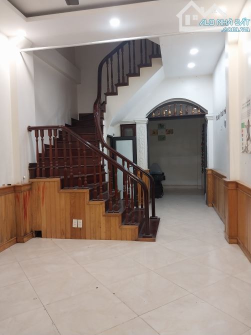 BÁN NHÀ VŨ TRỌNG KHÁNH MỖ LAO – 40M2 – 5T – PHÂN LÔ - 2 OTO TRÁNH – VỈA HÈ – KD - 13.8 TỶ - 1