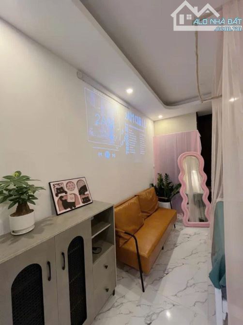 BÁN NHÀ NGUYỄN KHÁNH TOÀN – 60m² – 7 TẦNG – 14 TỶ VỊ TRÍ TRUNG TÂM SIÊU ĐẸP - 1