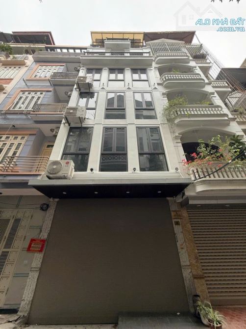 BÁN NHÀ CAO CẤP HIỆN ĐẠI 30 TỶ QUAN NHÂN CẦU GIẤY 70,9m² 8 TẦNG NỔI 1 HẦM THANG MÁY - 1