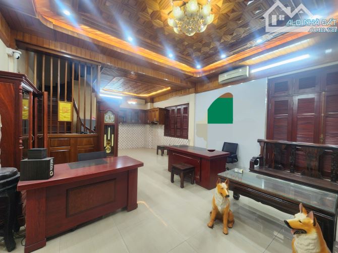 BÁN NHÀ LÔ GÓC XUÂN QUỲNH VĂN KHÊ HÀ ĐÔNG – 111M2 – MT 21M – 3 OTO TRÁNH – VỈA HÈ – 39 TỶ - 1